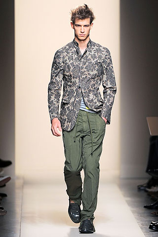 Bottega Veneta / - 2010